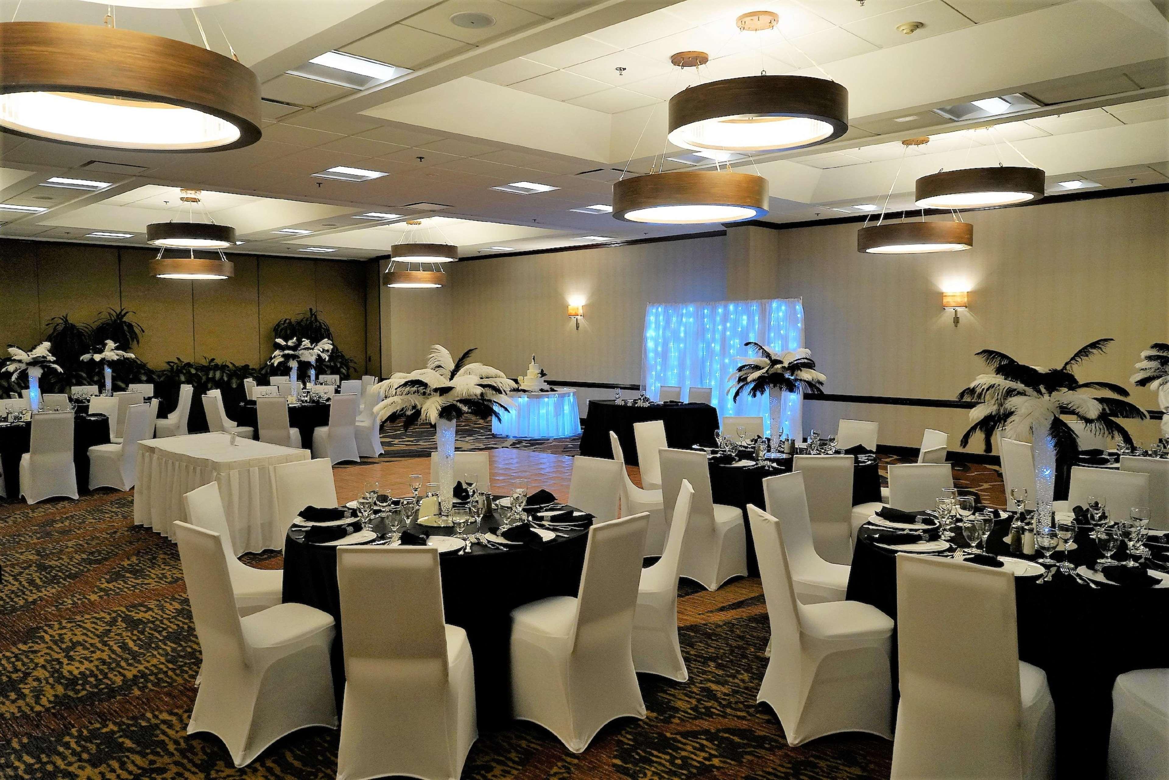 Embassy Suites By Hilton Seattle North Lynnwood Esterno foto