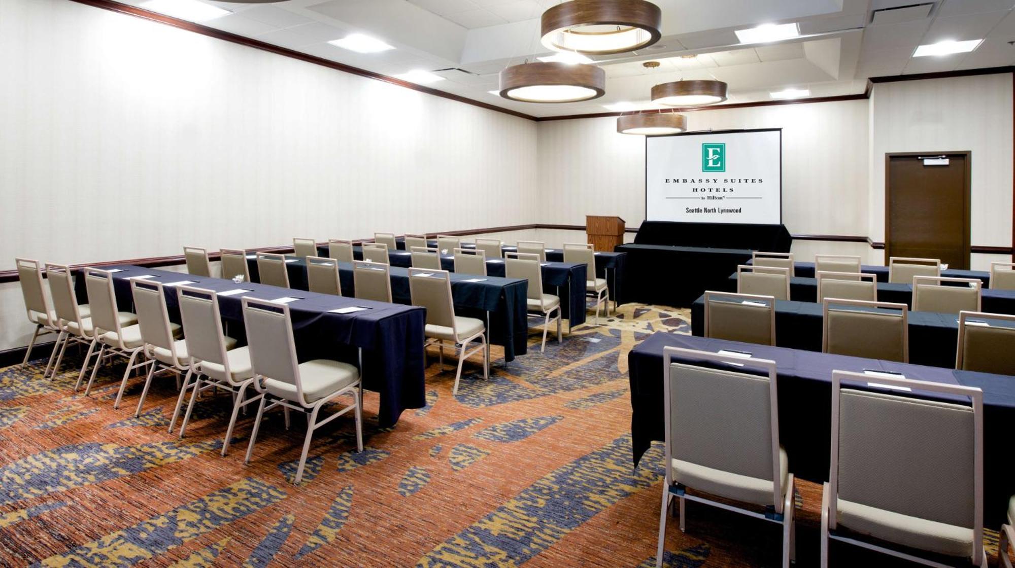Embassy Suites By Hilton Seattle North Lynnwood Esterno foto