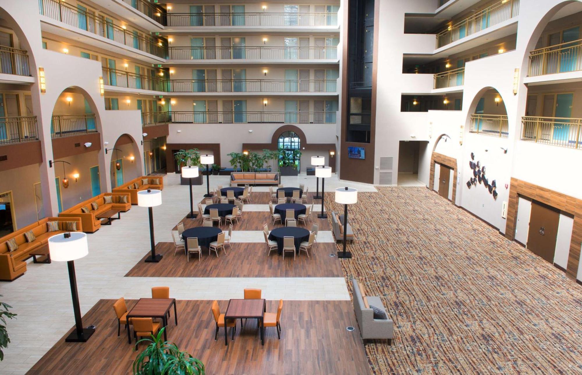Embassy Suites By Hilton Seattle North Lynnwood Esterno foto